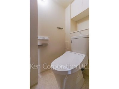 Lavatory