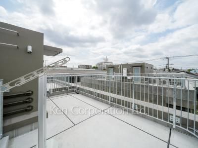 Roof Balcony