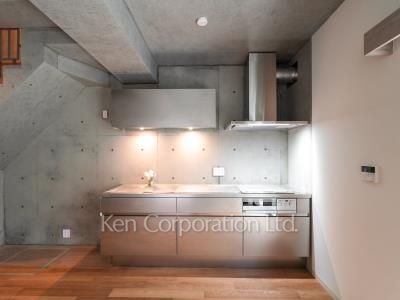 Kitchen  *Photo of similar layout