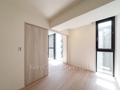 Bedroom ※Photo of the same layout on 9 floor. Decoration and fixture may differ.