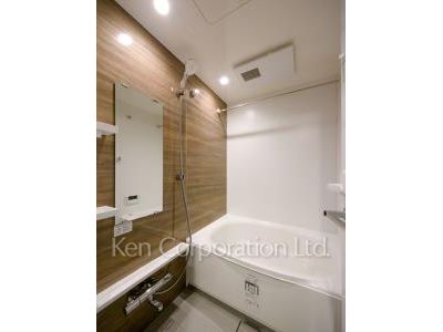 Bath ※Photo of the same layout on 3 floor. Decoration and fixture may differ.