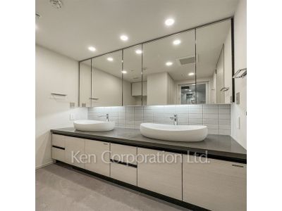 Powder Room