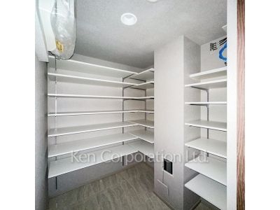Closet