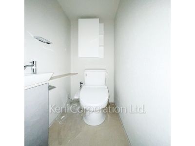 Lavatory