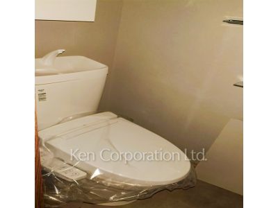 Lavatory