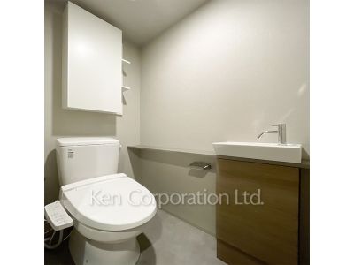 Lavatory