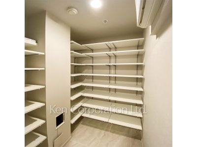 Closet