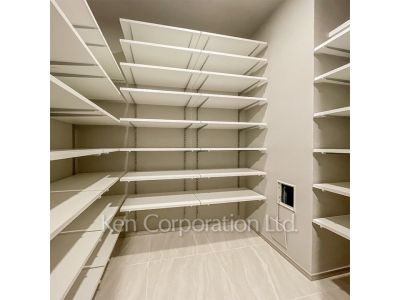 Closet