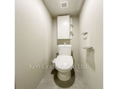 Lavatory