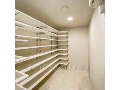 Closet