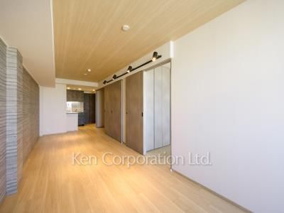 Living-Dining ※Photo of the same layout on 6 floor. Decoration and fixture may differ.