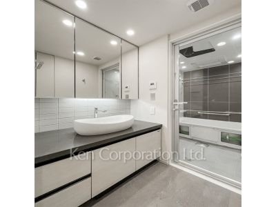 Powder Room