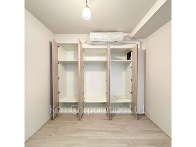 Closet