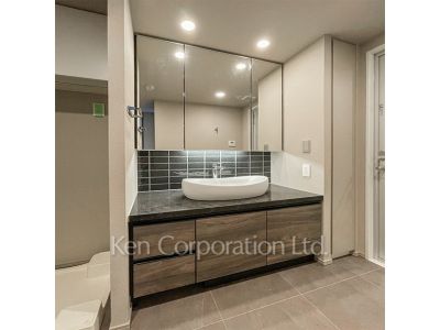 Powder Room