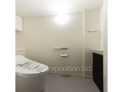 Lavatory