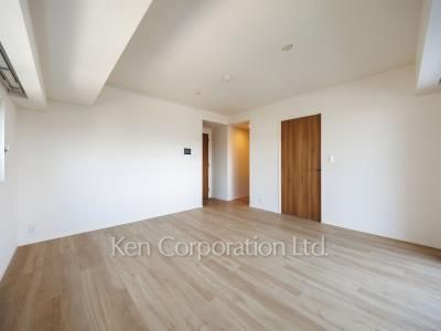 Living-Dining ※Photo of the same layout on 3 floor. Decoration and fixture may differ.