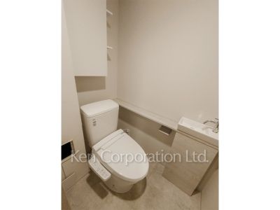 Lavatory