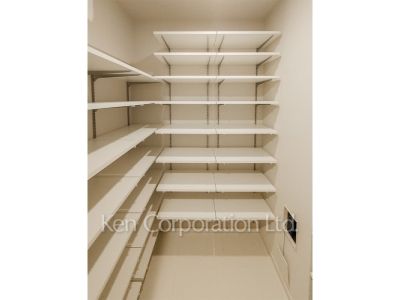 Closet