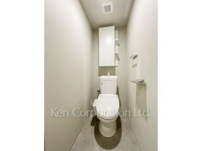Lavatory