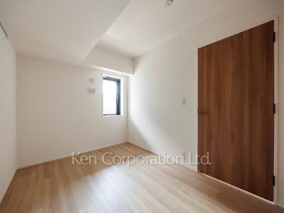 Bedroom ※Photo of the same layout on 9 floor. Decoration and fixture may differ.