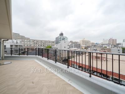 Roof Balcony