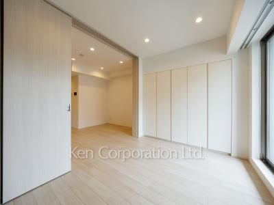 Bedroom ※Photo of the same layout on 6 floor. Decoration and fixture may differ.