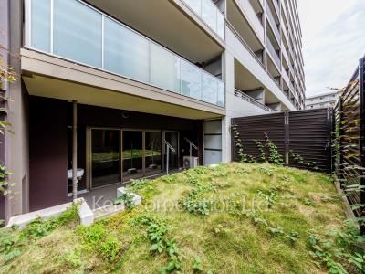 Private yard/Garden