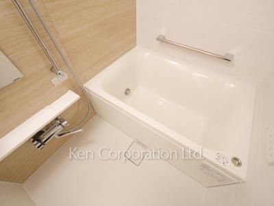 Bath ※Photo of the same layout on 2 floor. Decoration and fixture may differ.