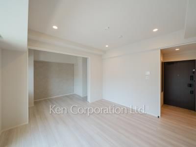 Living-Dining ※Photo of the same layout on 2 floor. Decoration and fixture may differ.