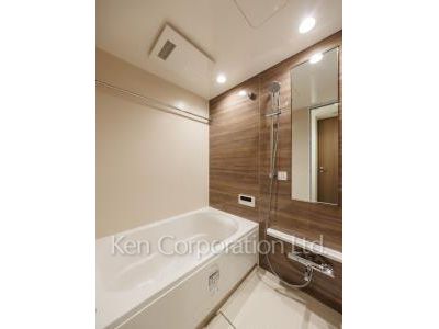 Bath ※Photo of the same layout on 7 floor. Decoration and fixture may differ.