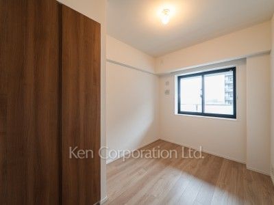 Bedroom ※Photo of the same layout on 9 floor. Decoration and fixture may differ.