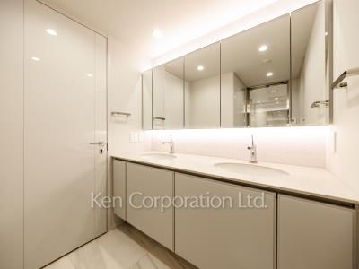 Powder Room