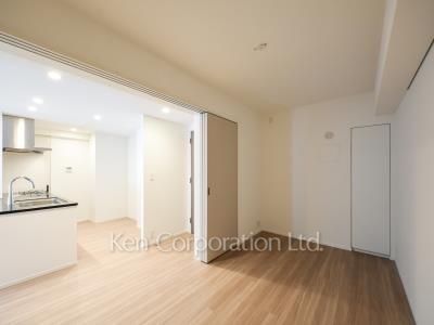 Bedroom ※Photo of the same layout on 2 floor. Decoration and fixture may differ.