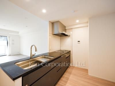 Kitchen ※Photo of the same layout on 2 floor. Decoration and fixture may differ.