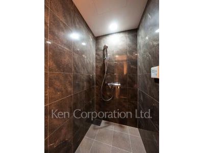 Shower Space