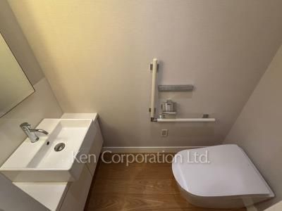 Lavatory