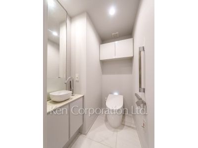 Lavatory