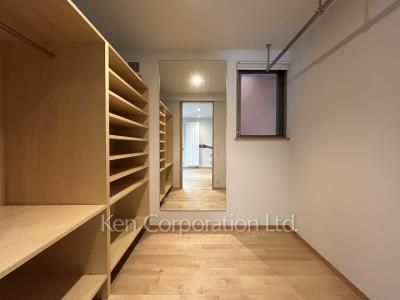 Closet