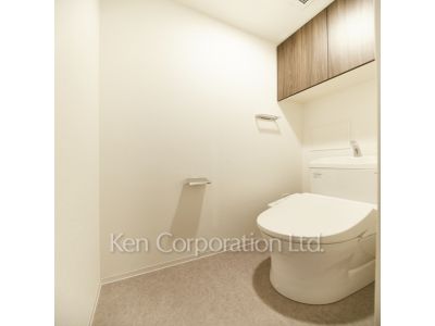 Lavatory
