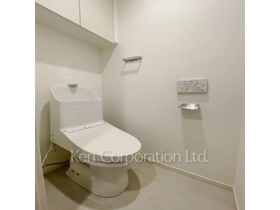 Lavatory