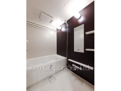 Bath ※Photo of the same layout on 2 floor. Decoration and fixture may differ.
