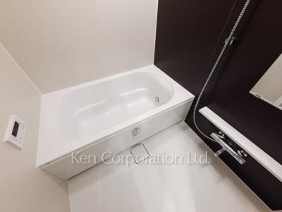 Bath ※Photo of the same layout on 2 floor. Decoration and fixture may differ.
