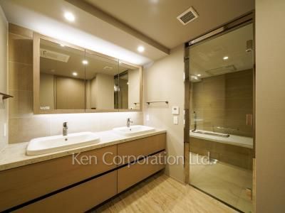 Powder Room