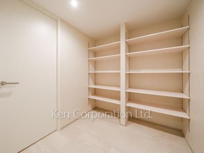 Closet