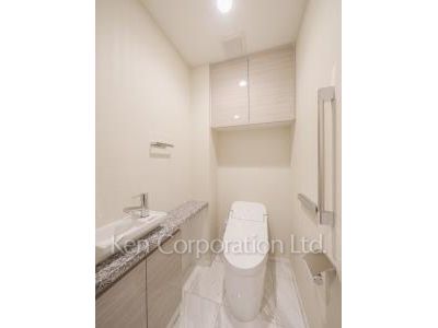 Lavatory