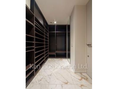 Closet