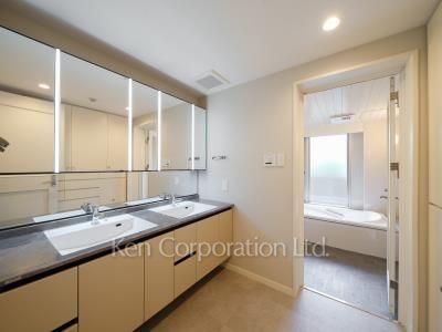 Powder Room