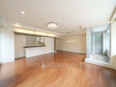 Living-Dining