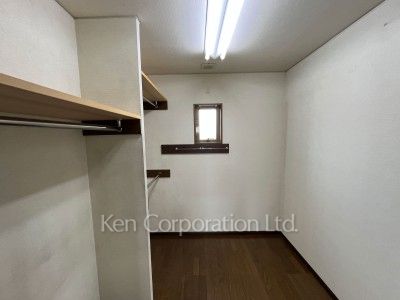 Closet