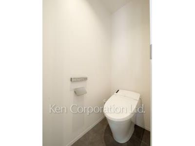 Lavatory